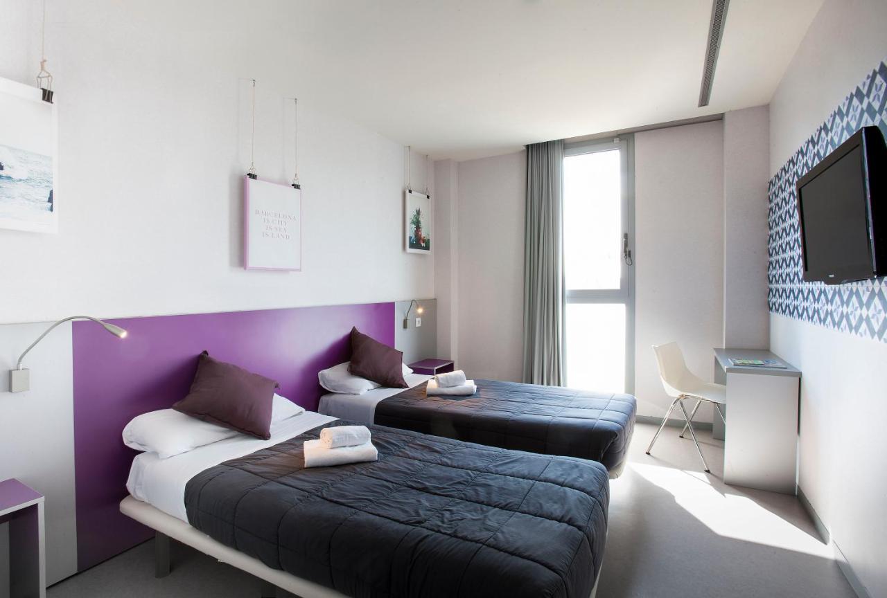 Twentytú Hostel Barcelona Buitenkant foto